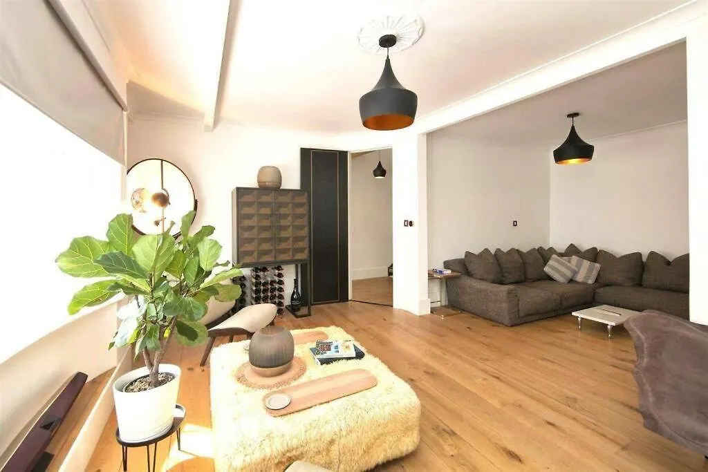 Casa Glebe Villa Cardiff 0*,  United Kingdom